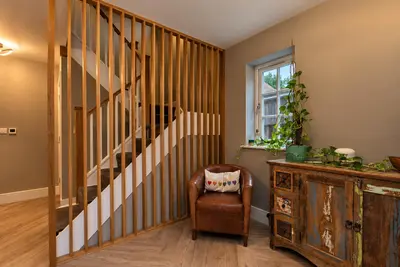 Leatherhead Road, Great Bookham, KT23