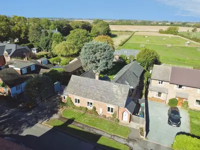 Shelton, Newark, NG23