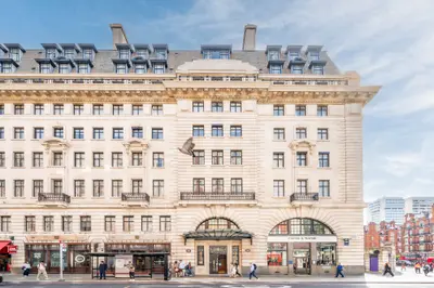 195 Chiltern Court, Baker Street, London