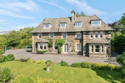 Thornbarrow Drive, Windermere, LA23