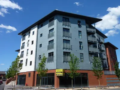Manchester Street, Old Trafford, M16