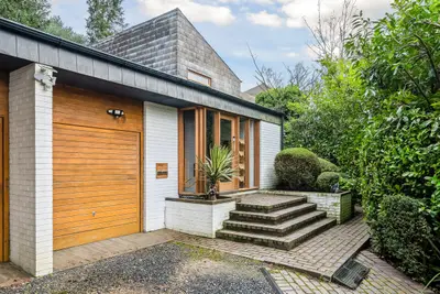 Beech Close, Cobham, KT11