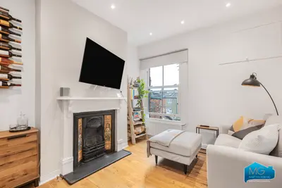 Rathcoole Gardens, Crouch End, N8