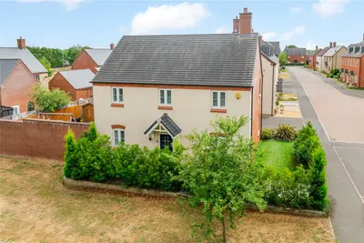 Ratcliffe Close, Old Stratford, MK19