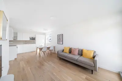 Colson Way, Streatham, SW16