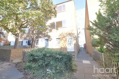 Kingscroft Court, NN3