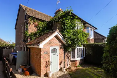 Howard Road, Arundel