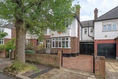 Poplar Walk, London, SE24