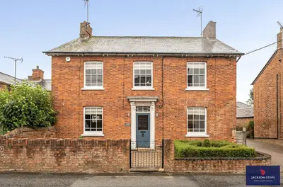 Dunton Road, Stewkley, LU7