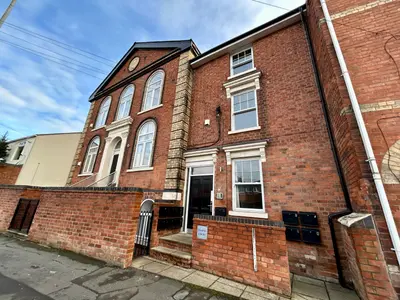 Birmingham Road, Bromsgrove, B61