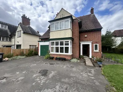 Knighton Road, LEICESTER