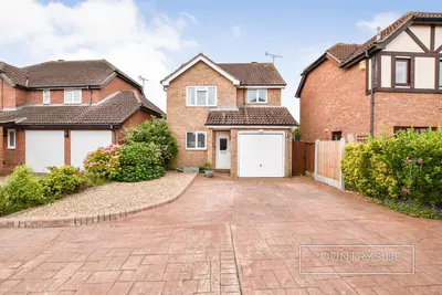 Mountnessing, Hadleigh