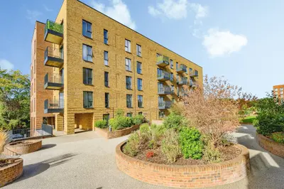 Dacorum Way, Hemel Hempstead, HP1