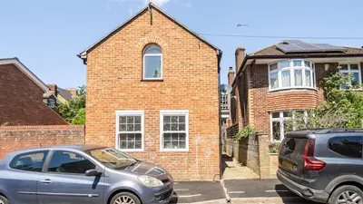 Henley Street, Cowley, OX4