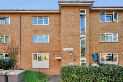 Marley Walk, London, NW2