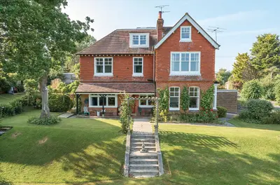 Bellhurst Road, Robertsbridge, TN32