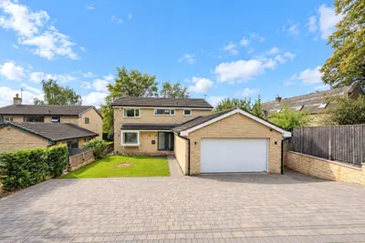 Oaklea Hall Close, Adel, LS16
