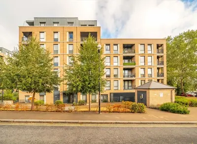 Denman Avenue, Southall, UB2