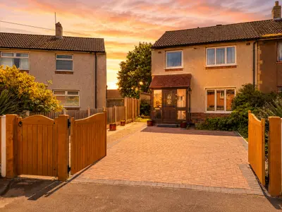 Lime Tree Crescent, Rossington, DN11