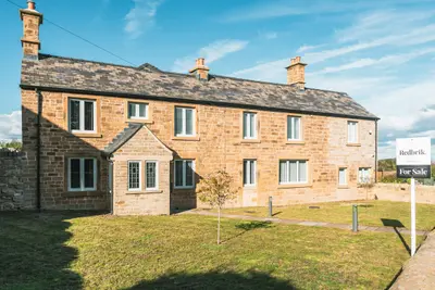 Main Road, Marsh Lane, S21