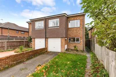 Longford Close, Hampton Hill, Hampton, TW12