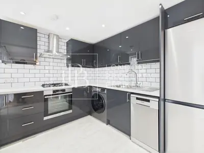 Berengers Place, Dagenham, RM9