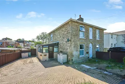 Binstead Hill, Ryde, PO33