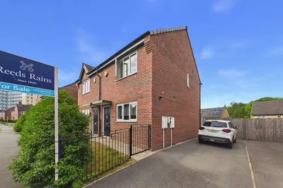 Cartmell Drive, Leeds, West Yorkshire, LS15