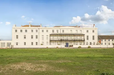 Royal Sea Front Apartments, Sea Front Hayling Island, PO11