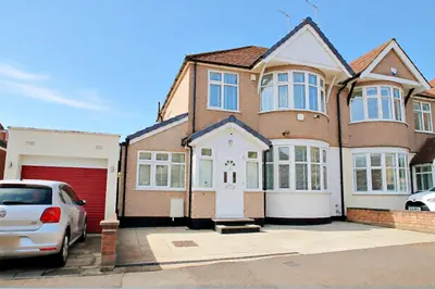 Rusland Park Road, Harrow, HA1