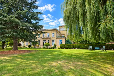 Ware Park, Ware, SG12
