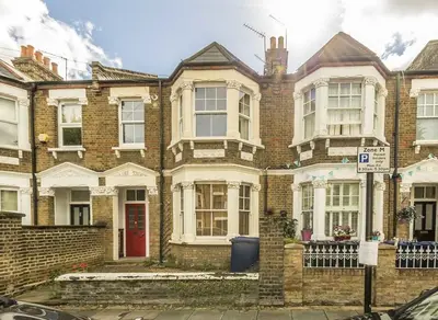 Beaumont Road, Chiswick, W4