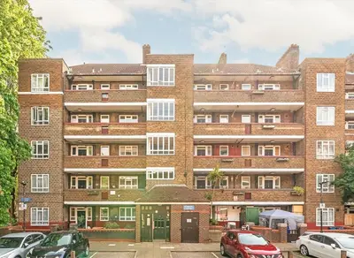 White City Estate, Shepherds Bush, W12