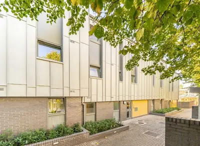 Wharncliffe Mews, Clapham South, SW4