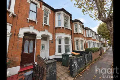 Browning Road, E12