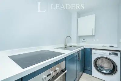 Townsend Lane, Woking, GU22