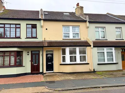 North Avenue, Southend on Sea, SS2