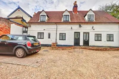 High Street, Iver, SL0