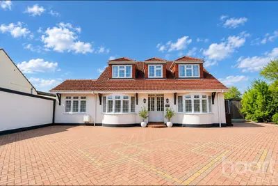 Station Road, West Horndon, CM13