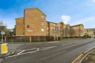 Brocket Road, Hoddesdon