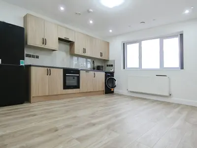 Waverley Way, Carshalton, SM5