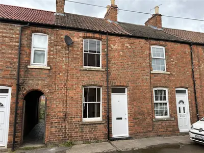 Private Street, Newark, NG24