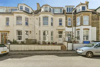 Tolcarne Road, Newquay, TR7