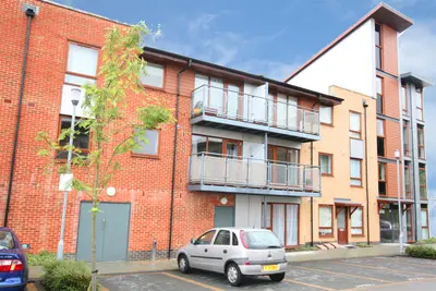 Commonwealth Drive, Crawley, RH10
