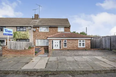 Cavell Crescent, Dartford, DA1