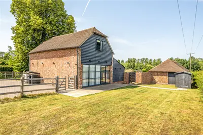 Main Street, Peasmarsh, TN31
