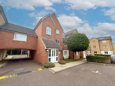 Monarch Way, Leighton Buzzard LU7 1FW
