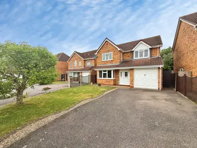 Selker Drive, Amington