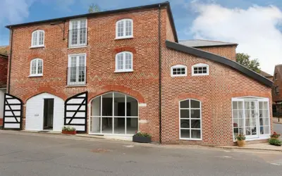 Bank Street, Bishops Waltham
