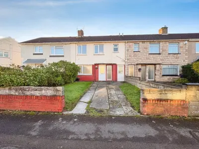 Longvue Road, Sandfields, SA12